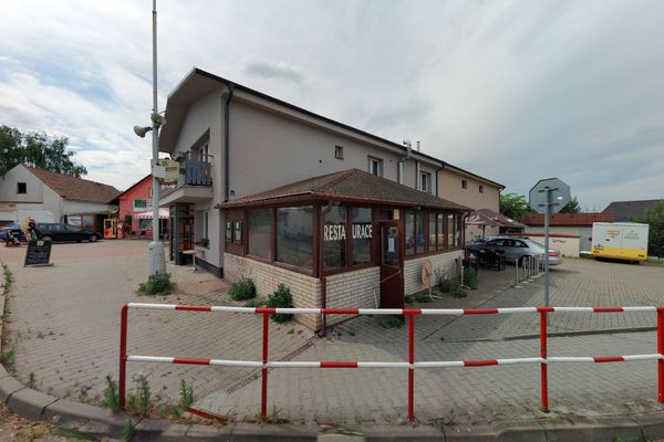Happy Restaurant