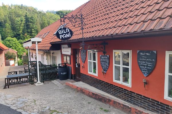 Restaurace BÍLÁ PANÍ