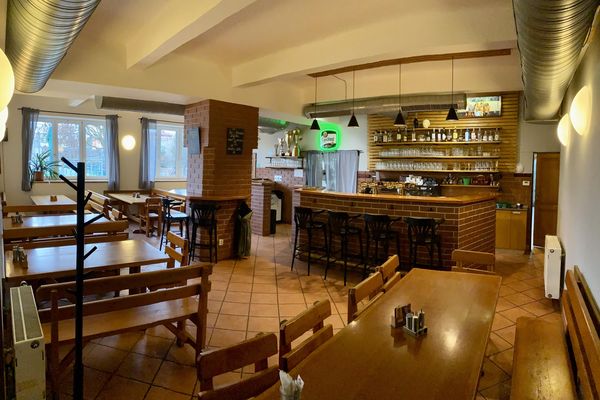 Restaurace Sokolovna Radotín