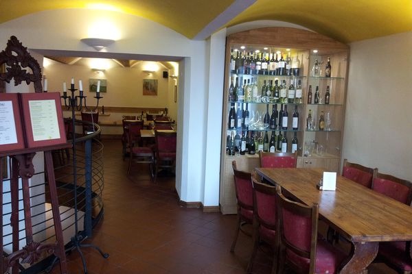 Pivo &amp; Basilico Caffe Restaurant