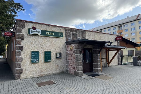 Restaurant REBEL