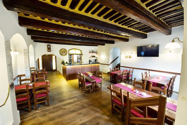 Restaurace a pivovar Na Čtyřce