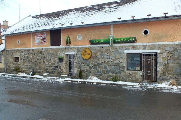 Restaurace Kamenný dvůr