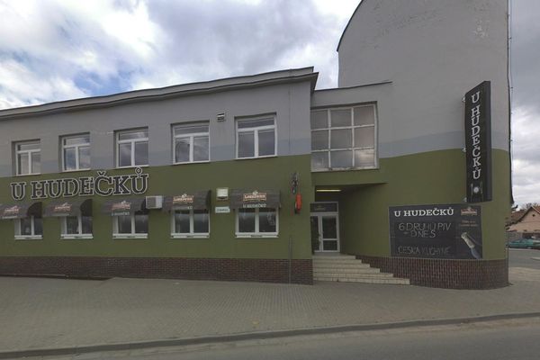 Restaurace a pivnice U Hudečků