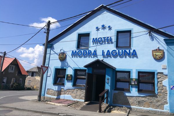 Restaurace Modrá Laguna