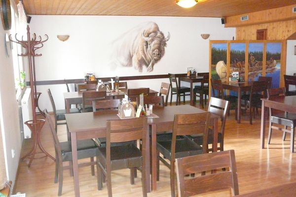 STEAK BAR BISON