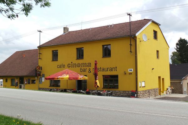 Cafe Cinema Bar &amp; restaurant