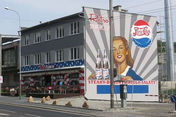 Retros Steakhouse