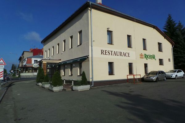 Restaurace U Lázničků