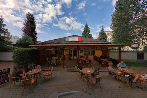 Pizzerie a vinotéka U Gymplu
