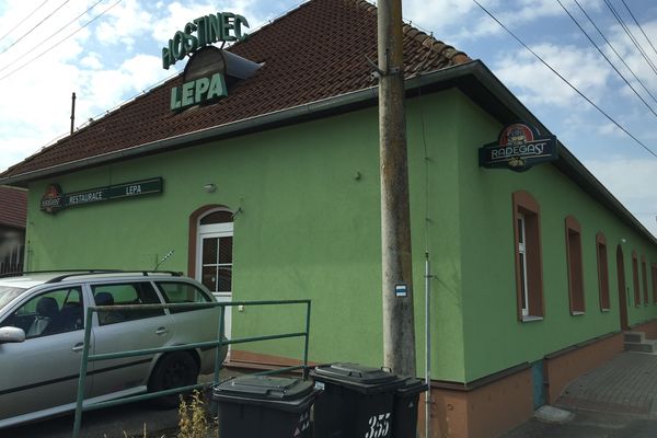 Restaurace Lepa