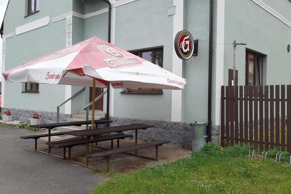 Jan Zápotocký - Restaurace