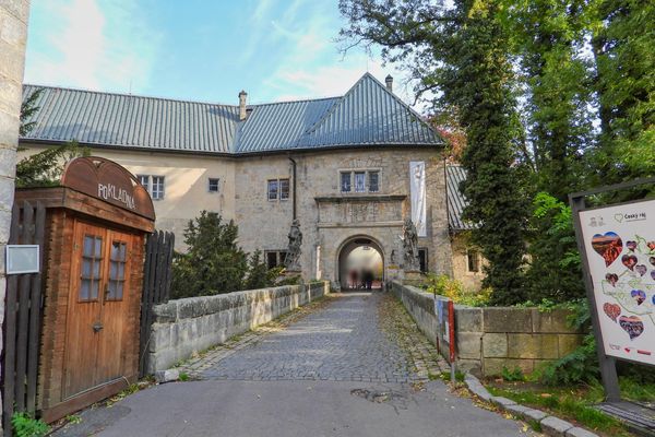 Hotel &quot;Zámek&quot; Hrubá Skála