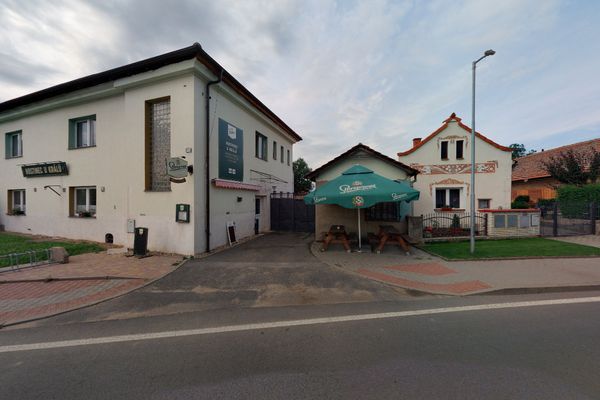 Hostinec U Králů