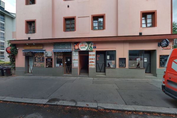 Restaurace U Pštrosa
