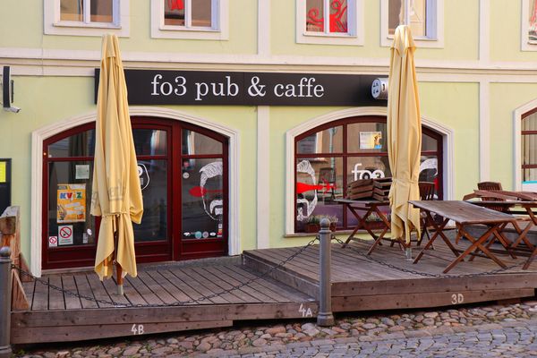 Fo3 pub &amp; caffe