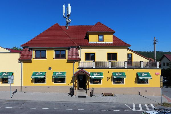 Restaurace Pod lípou
