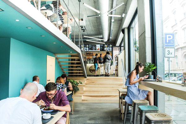 Arnies bistro &amp; coffee