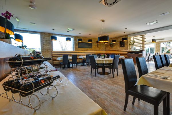 RESTAURACE Star Lipno