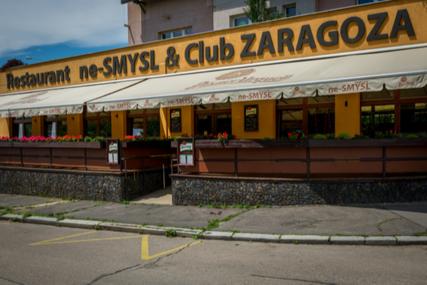 Restaurant ne-SMYSL