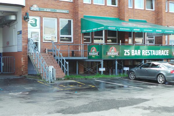 ZS BAR Restaurace