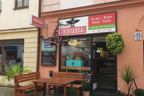 Chihuahua - Mexican &amp; Burger Bistro