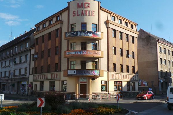 Restaurace Slavie