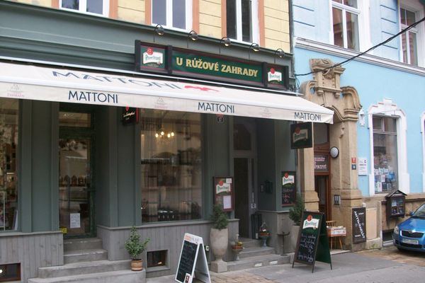 Restaurace U růžové zahrady