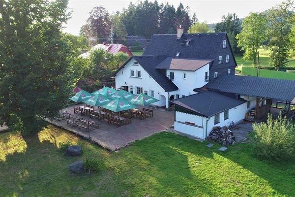 Restaurace Penzion Vlčárna