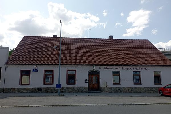 Restaurace U Strnadů