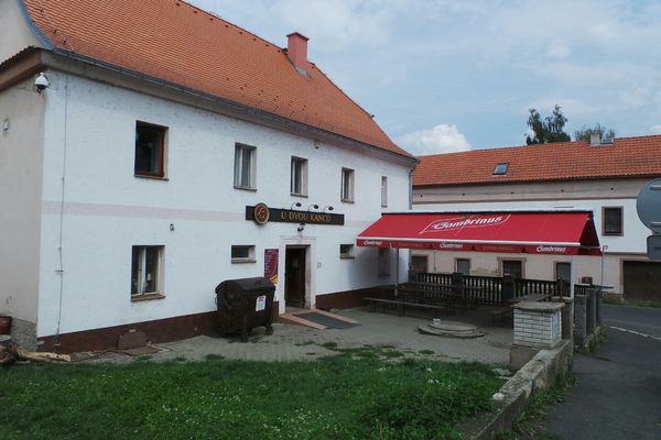 Hospoda U dvou kanců