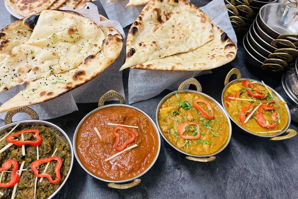 Curry &amp; Tikka