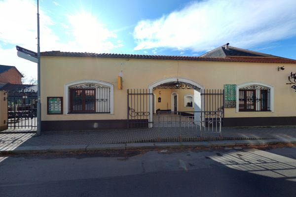 Vinafood88 bistro