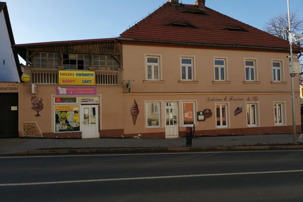 Restaurace, kavárna, cukrárna La Mija