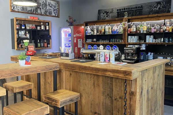 Potštejnská Fabrika café bar