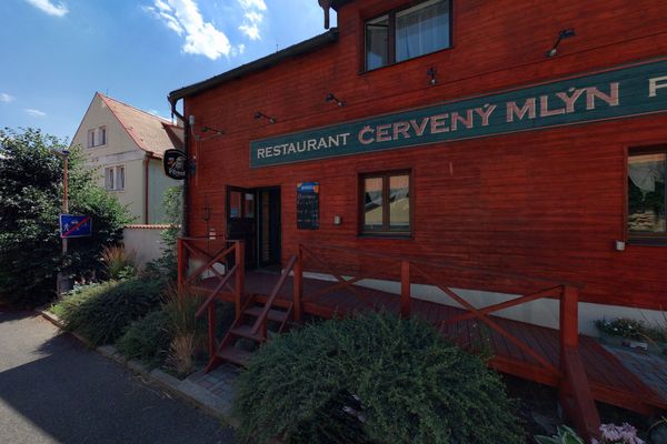 Restaurace Červený Mlýn